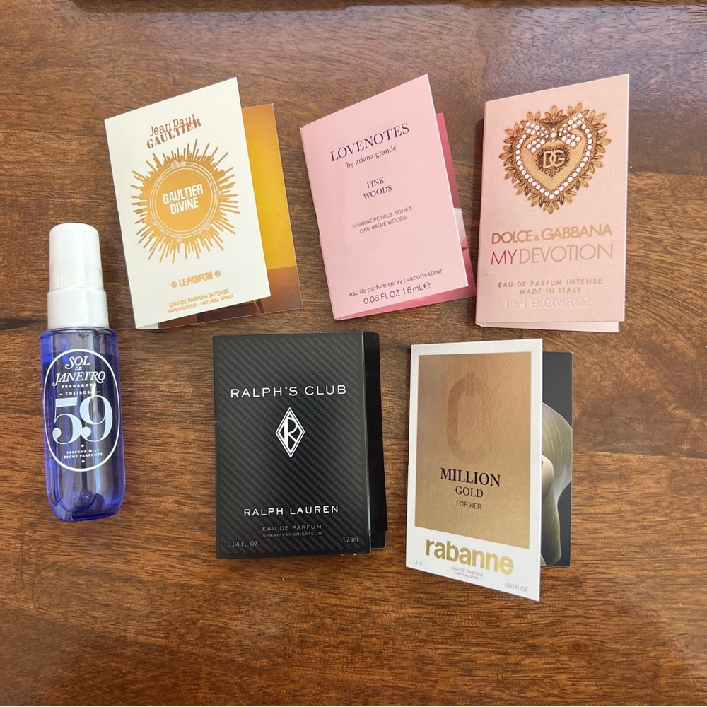 ⭐️FREE GIFT⭐️ 6-Piece Scent Sample